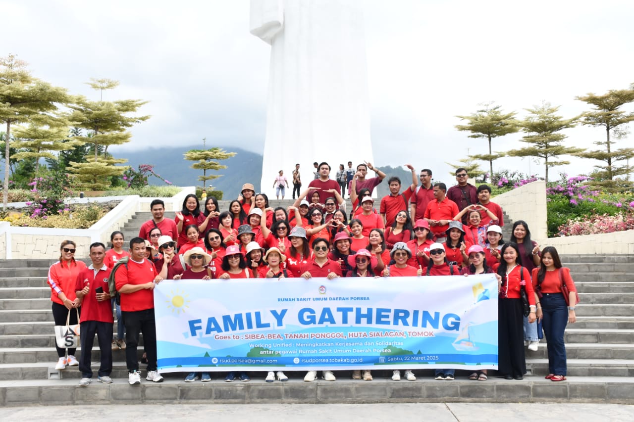 RSUD Porsea melaksanakan Family Gathering